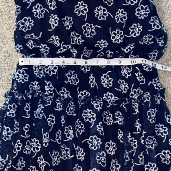 David Charles Navy Dress with White Flowers Size 12 years - Picture 7 of 7